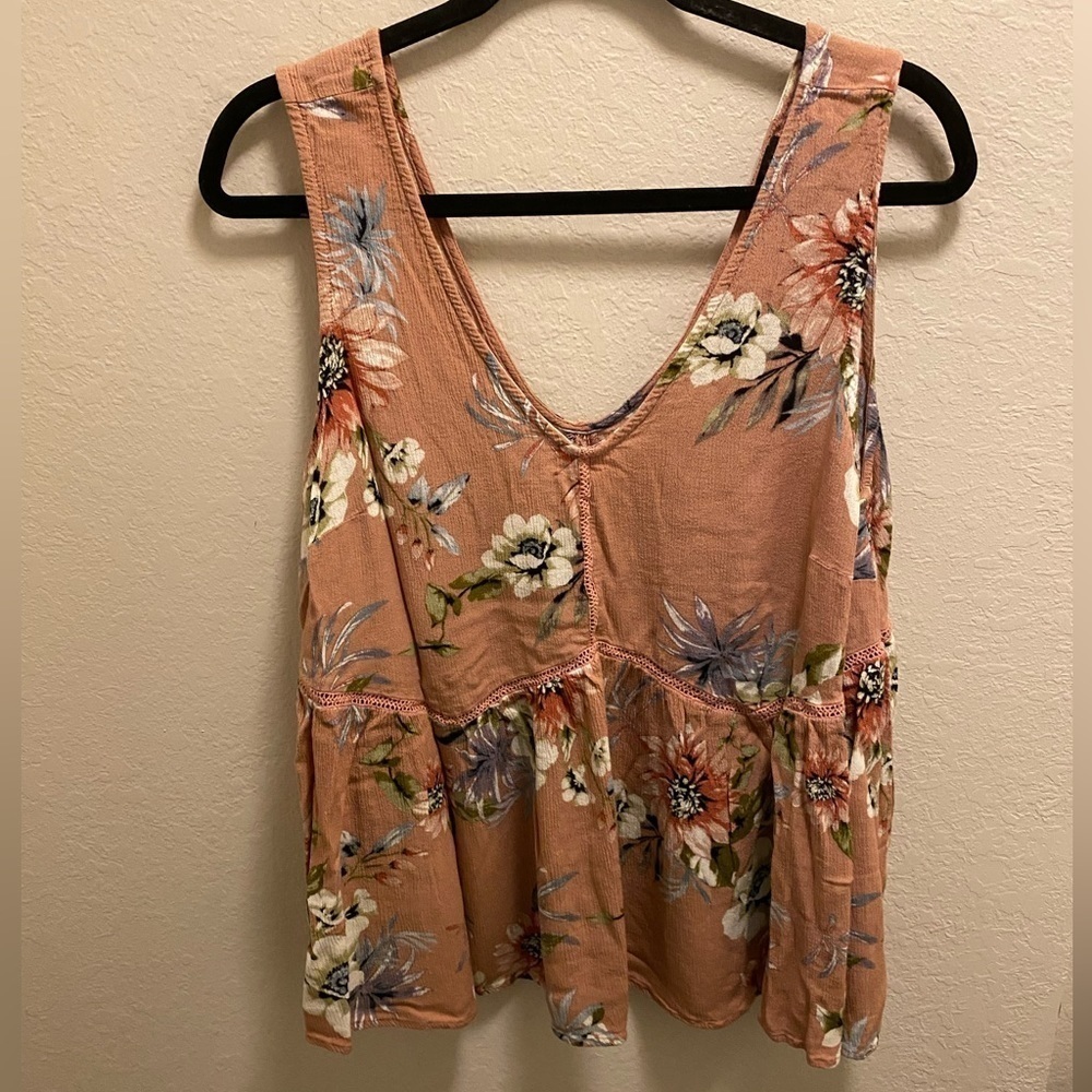 Misia double v-neck floral blouse size 2X